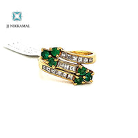 Solid 18Kt Gold Ring with Natural Emerald & Diamonds