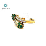 Solid 18Kt Gold Ring with Natural Emerald & Diamonds
