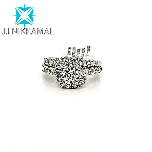 Beautiful Solitaire Diamond Ring with a Wedding Band in Solid 14Kt White Gold